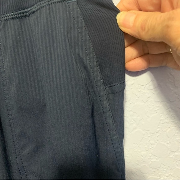 Lululemon Women Dance Studio Crop 25” Blue - Picture 7 of 10